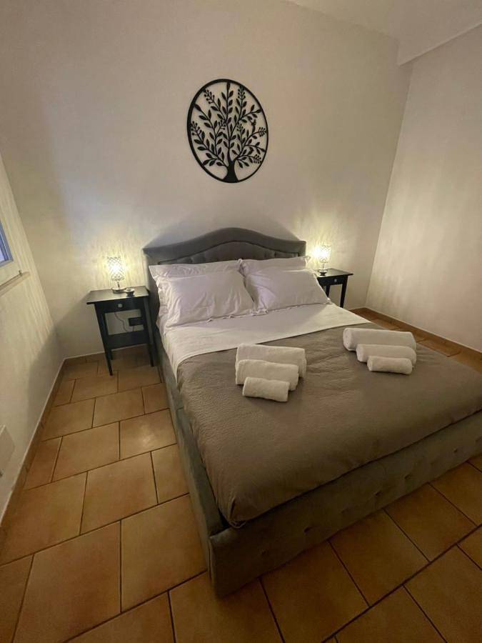 Chambre d’hôte pour 5 personnes, avec Terrasse et Vue à Elmas