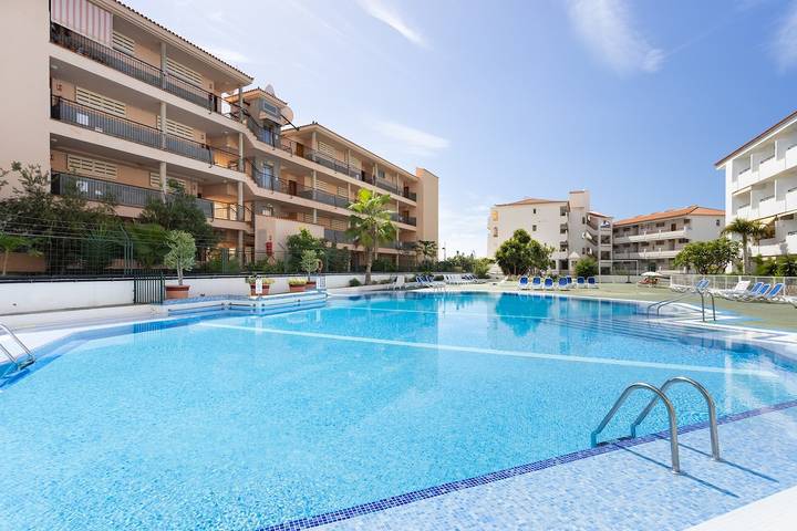 Apartamento de vacaciones para 3 personas, con terraza y piscina - 1