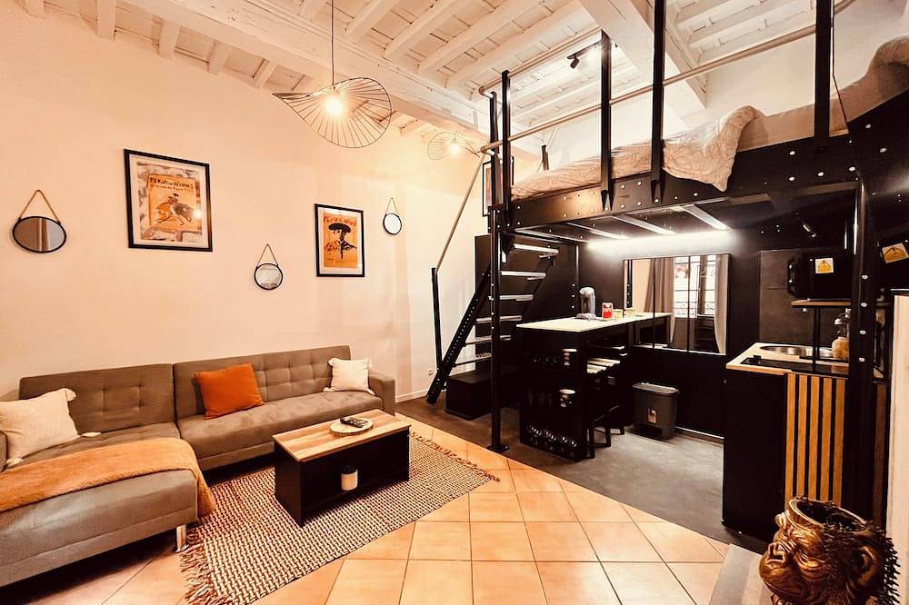 Appartement entier, Casa fresque 1 in Nîmes, Région de Nîmes