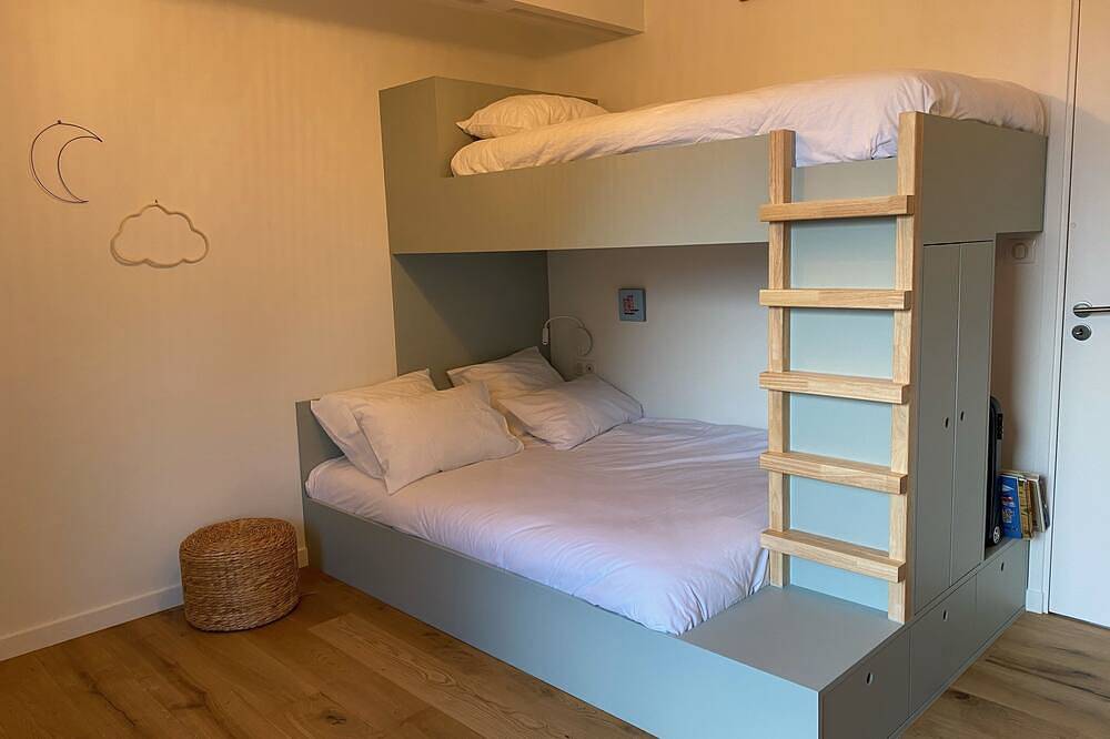 Maison Bord de Mer, Piscine Naturelle Chauffée, spa in Pénestin, Côte des Mégalithes