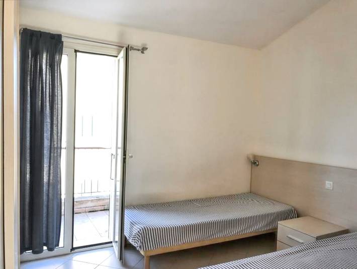 Location de vacances pour 6 personnes, avec terrasse et piscine à Belgodère - 4