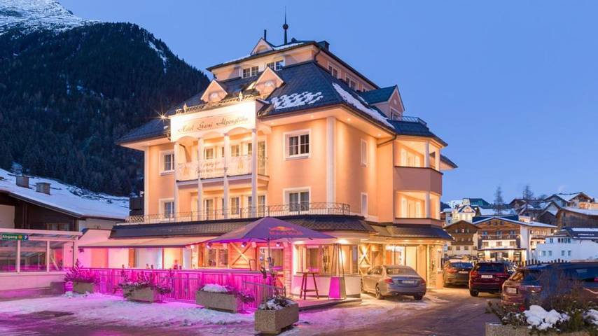 Hotel für 2 Personen, mit Sauna und Terrasse sowie Ausblick in Ischgl