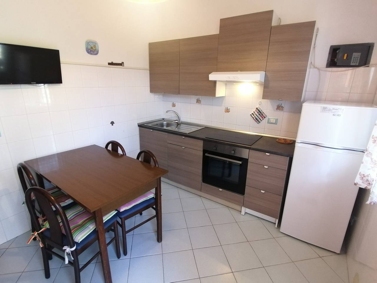 Appartamento intero, Appartamento 'Euroholiday Village 4R' con terrazza condivisa, giardino condiviso e Wi-Fi in Lido di Jesolo, Jesolo