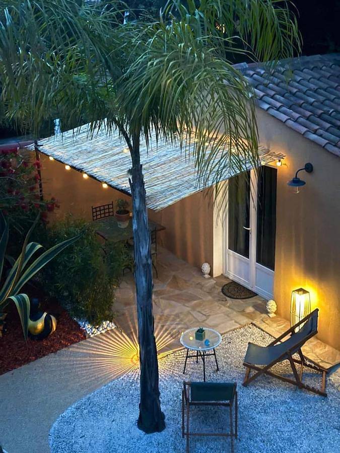 Chambre d’hôte pour 2 personnes, avec terrasse et jardin