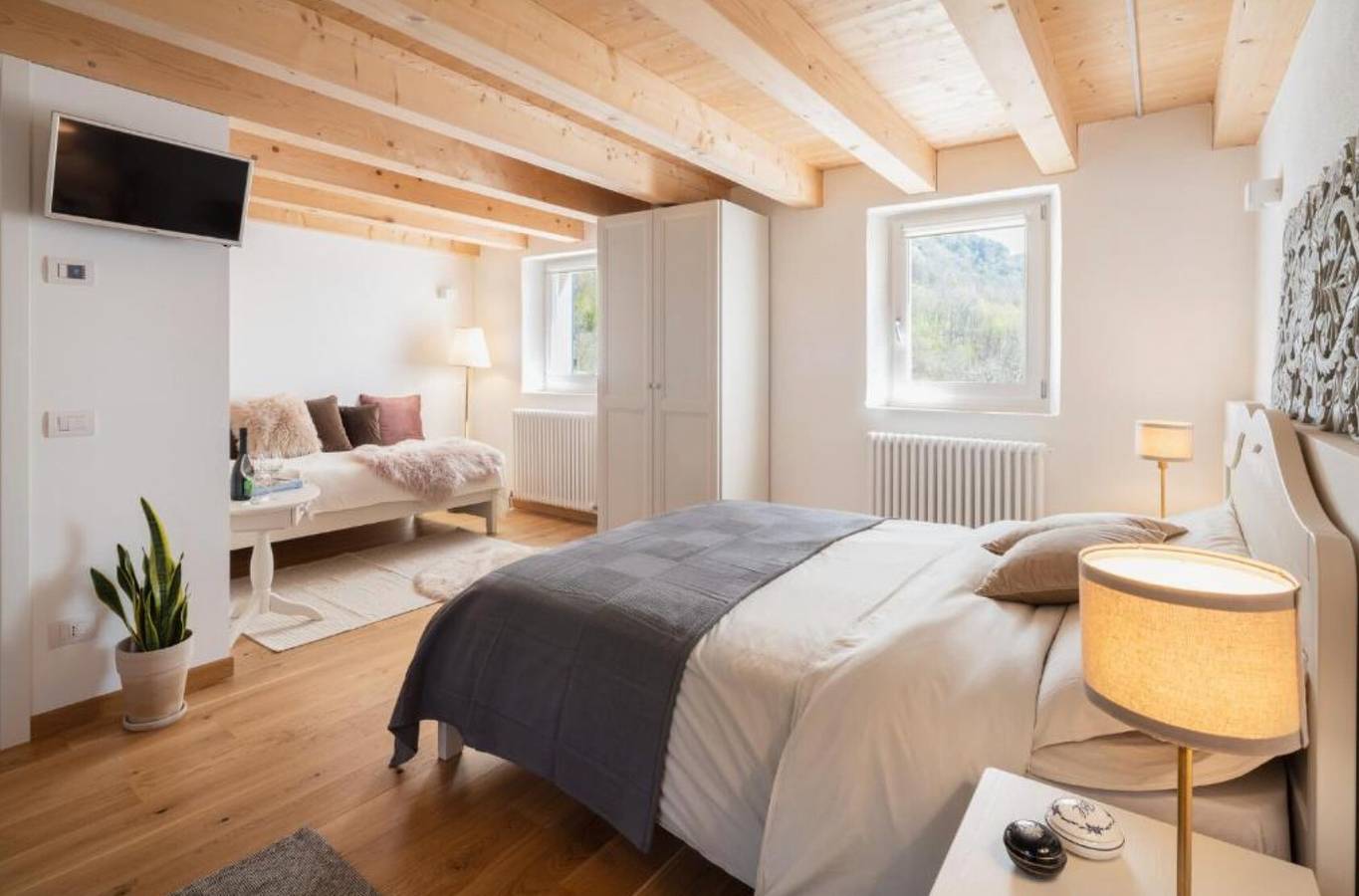 „Camera Morus Alba“ mit Gemeinschaftsgarten und Wlan in Follina, Südliche Karnische Alpen