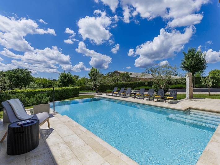 Ferienhaus für 8 Personen, mit Terrasse und Garten in Sveti Petar u Šumi - 2