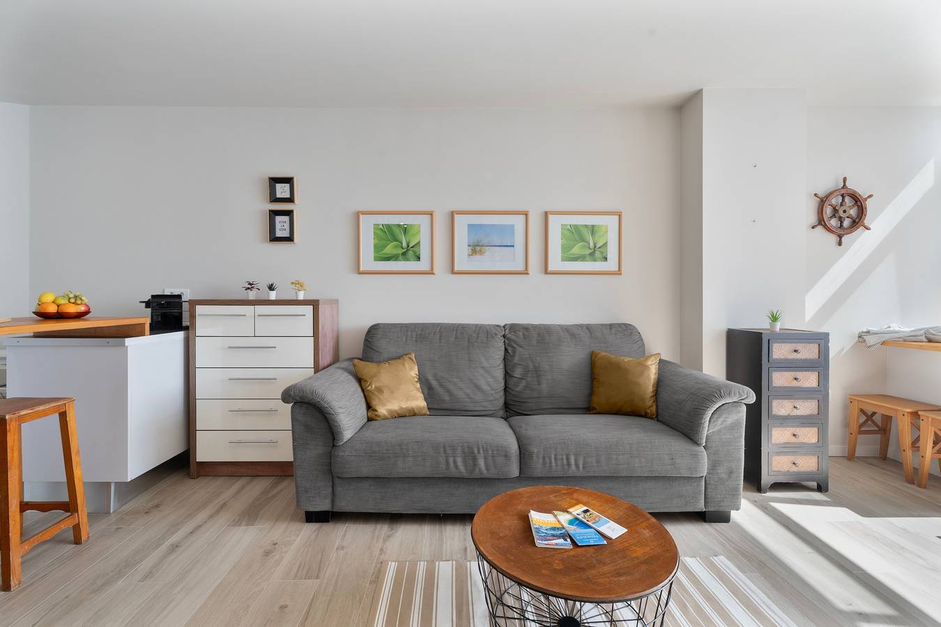 Apartamento entero, Bienvenido al apartamento en primera línea de mar en Tenerife con vistas al Teide in Mesa del Mar, Tacoronte