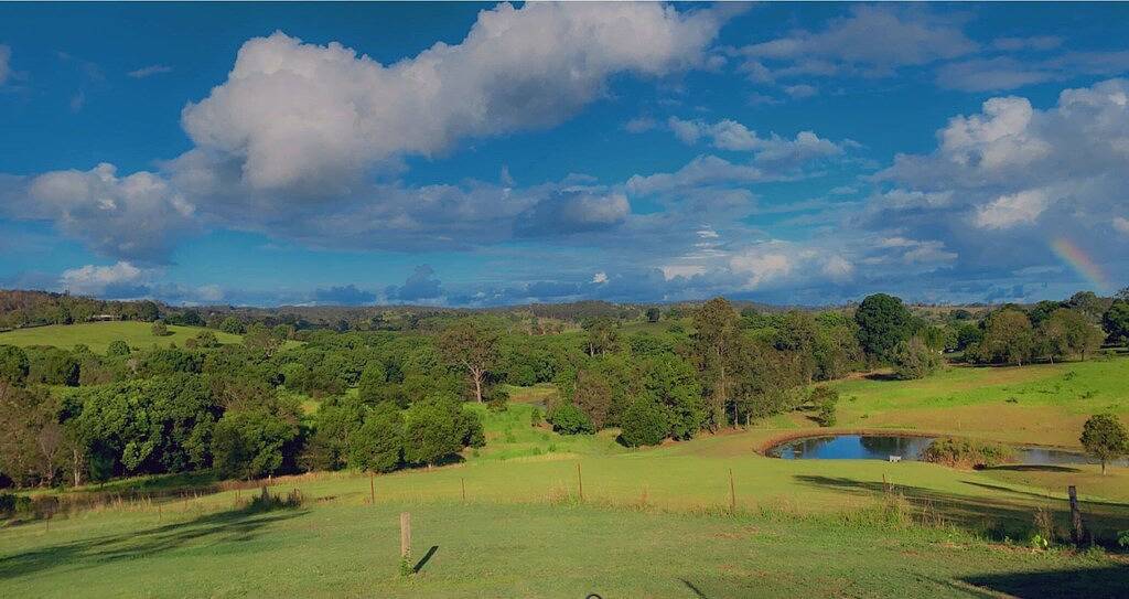 Bed and Breakfast with stunning rural views overlooking pool. Handy to town. in Queensland