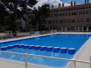 Ferienwohnung für 4 Personen, mit Ausblick und Pool sowie Garten in Benicarló