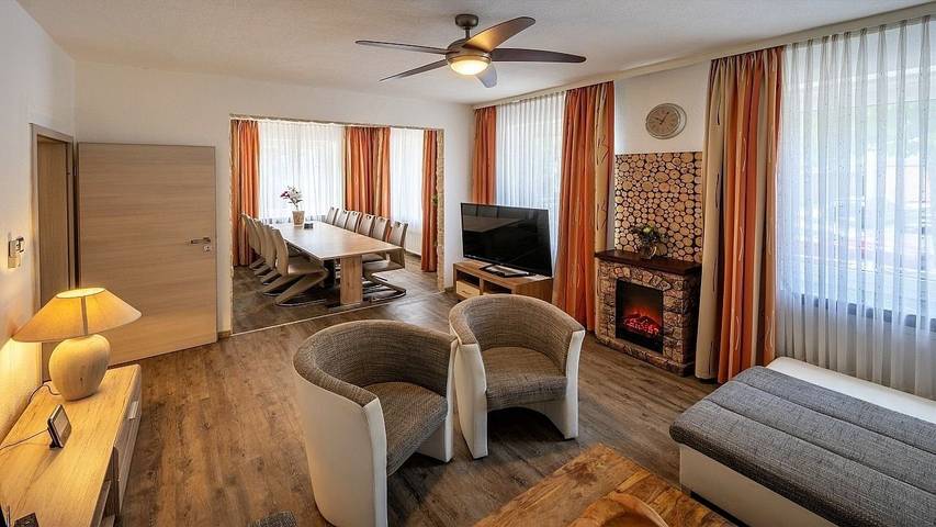 Ferienhaus für 14 Personen, mit Terrasse und Sauna in Daun - 2