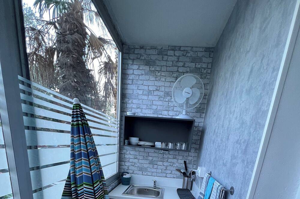 Chambre Mini Studio Avec Cuisine in Montélimar, Nyons und Umgebung