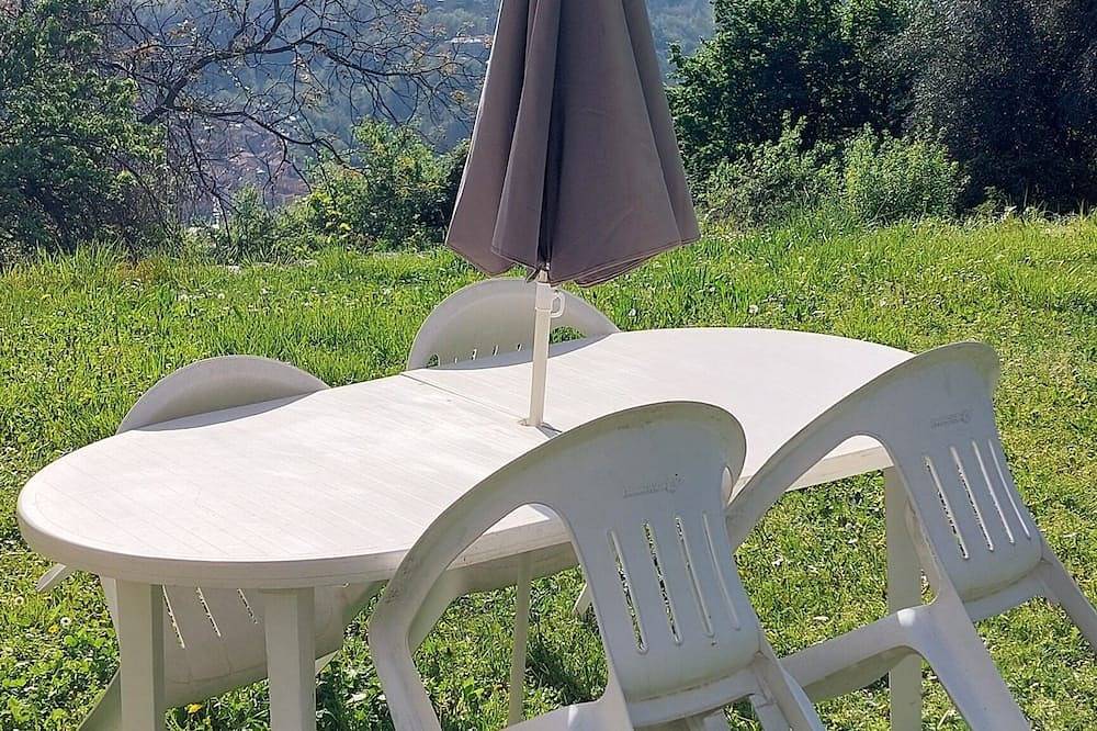 Ganze Wohnung, Le Serre - Studio with large private garden. in Belvédère, Nizza und Umgebung
