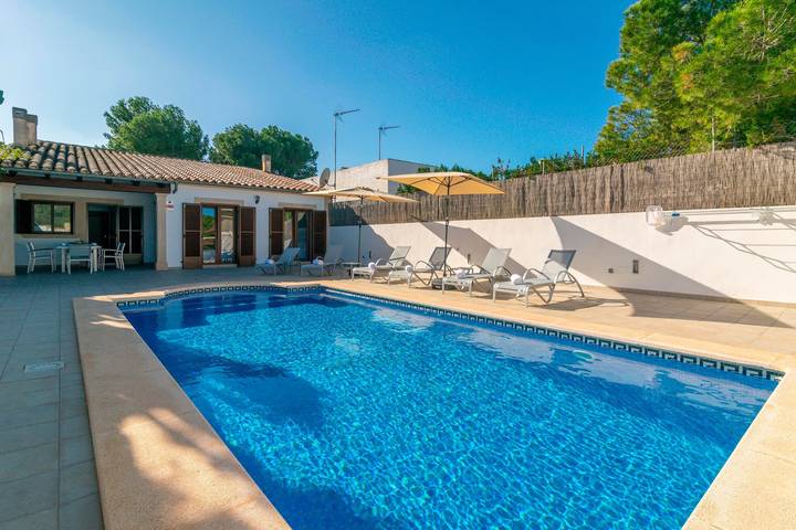 Luxus-Finca für 6 Personen, mit Garten in Cala Pi