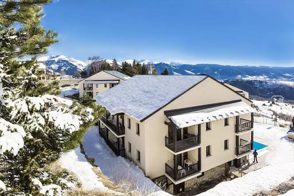 Ganze Wohnung, 2-Zimmer-Appartement-Hütte für 5/6 Personen in Font-Romeu-Odeillo-Via, Prades und Umgebung