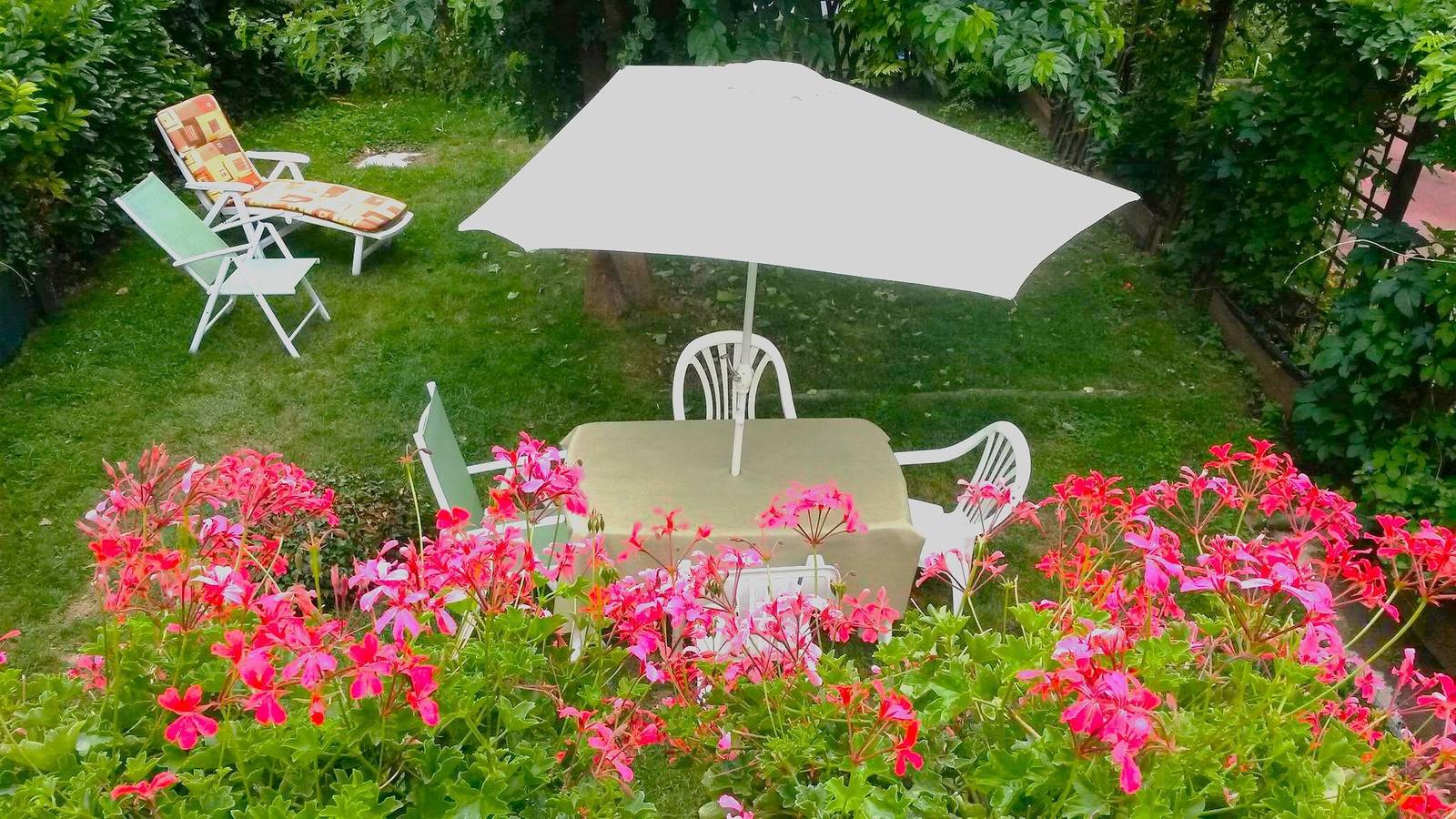 Casita de campo "Aux Chants Des Oiseaux" con jardín privado y Wi-Fi in Heudreville-sur-Eure, Región de Les Andelys