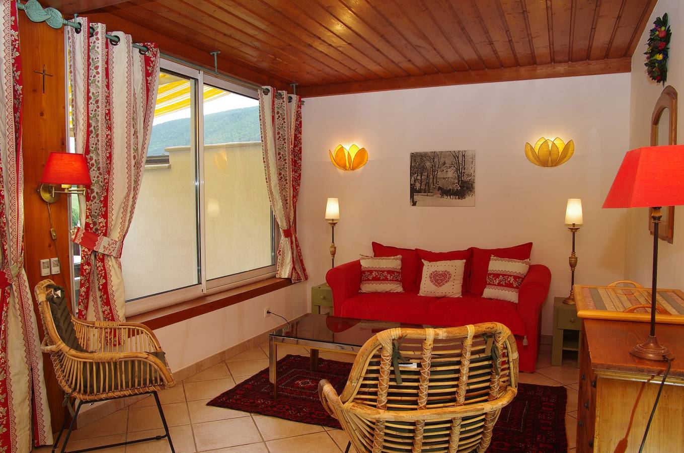 Appartement entier, Appartement 'Le Chalet De Suzon' avec vue sur les montagnes, Wi-Fi et climatisation in Villard-de-Lans, Parc naturel régional du Vercors