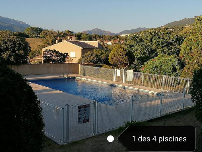 Appartement de vacances pour 5 personnes, avec Balcon en Corse-du-Sud - 2