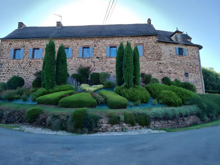 Chambre d’hôte pour 2 personnes, avec Jardin dans l' Aveyron - 3