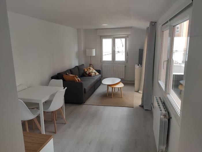 Apartamento vacacional entero, Apartamento · Santander · ★Nuevo · 2 dormitorios · 5 camas · 1 baño in Santander, Costa de Cantabria