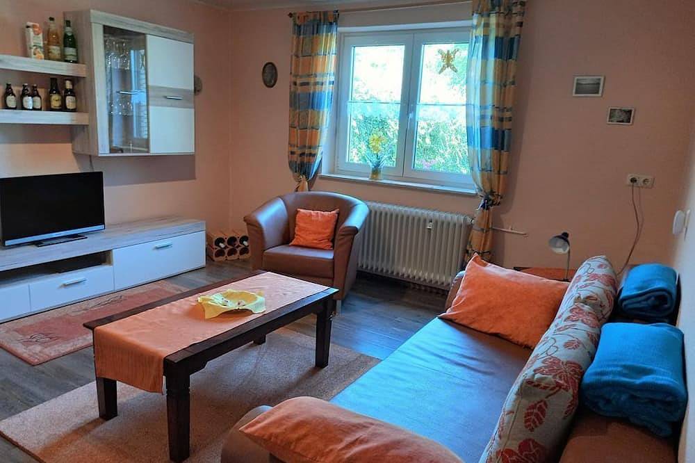 Guesthouse Maria Leiff - 4 bed apartment in Üxheim, Volcanic Eifel