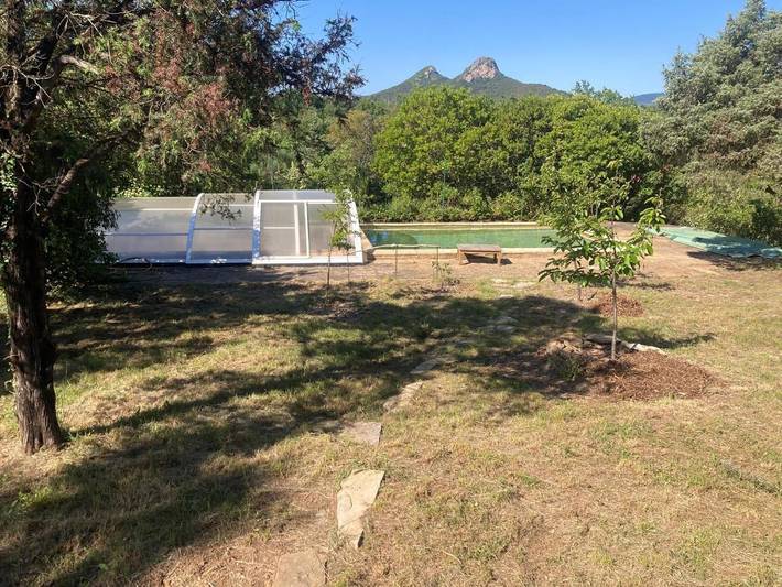 Maison de vacances pour 2 personnes, avec terrasse ainsi que piscine et vue, animaux acceptés