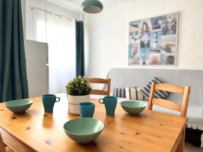 Apartamento de vacaciones para 4 personas, con jardín y balcón - 1