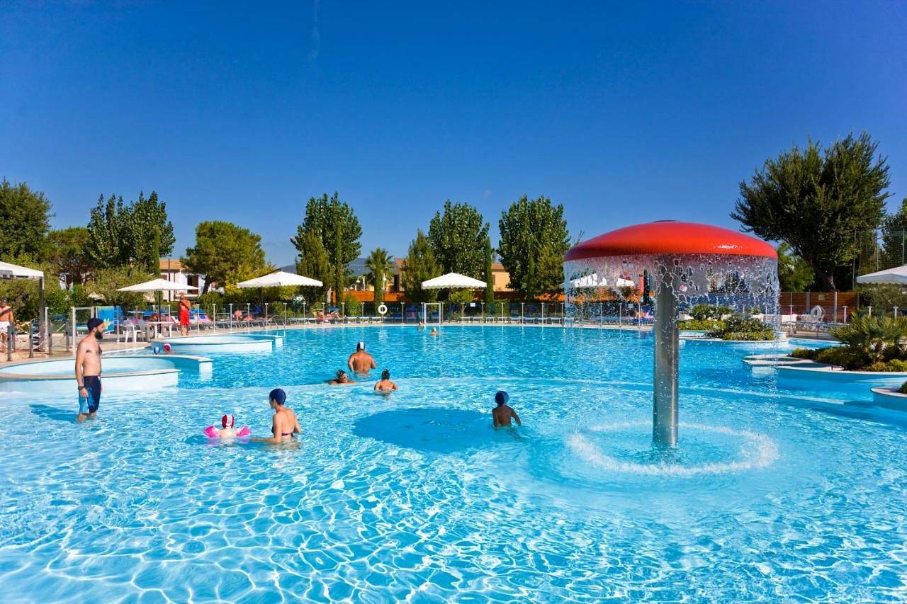 Numanablu Resort Sport Fun Kids 4 stelle in Scossicci, Riviera del Conero