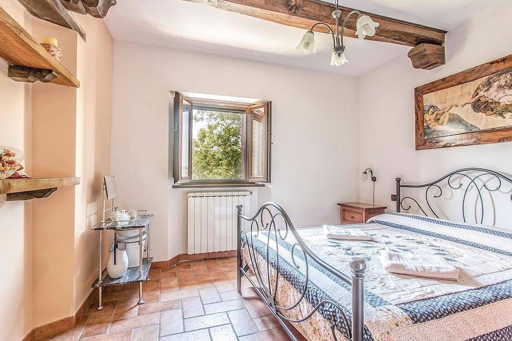 Stunning home in Acquapendente Vt in Acquapendente, Parco di Monte Peglia e Selva di Meana