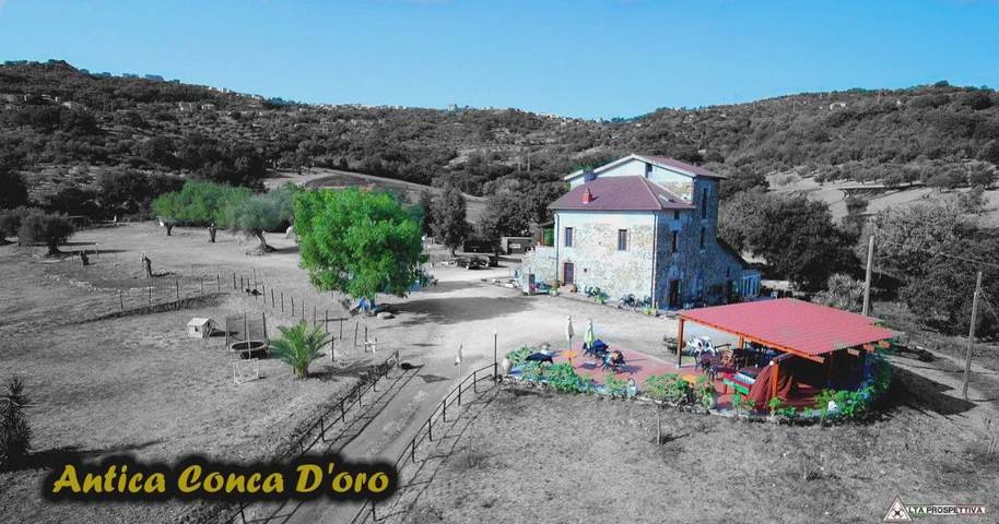Casa vacanza per 3 persone, con Balcone e Idromassaggio nonché Terrazza e Giardino a Ogliastro Cilento