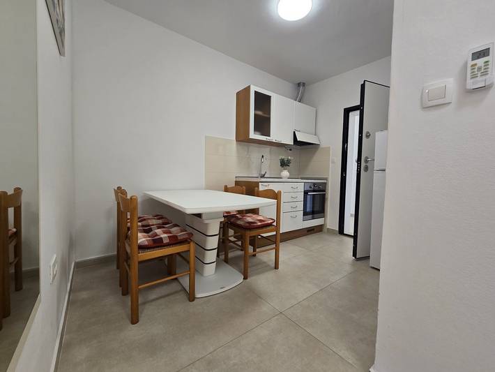 Ferienwohnung für 5 Personen, mit Balkon und Garten