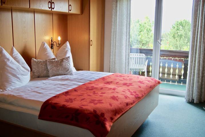 Doppelzimmer, Dusche, Wc, Balkon in Millstatt, Bezirk Spittal an der Drau
