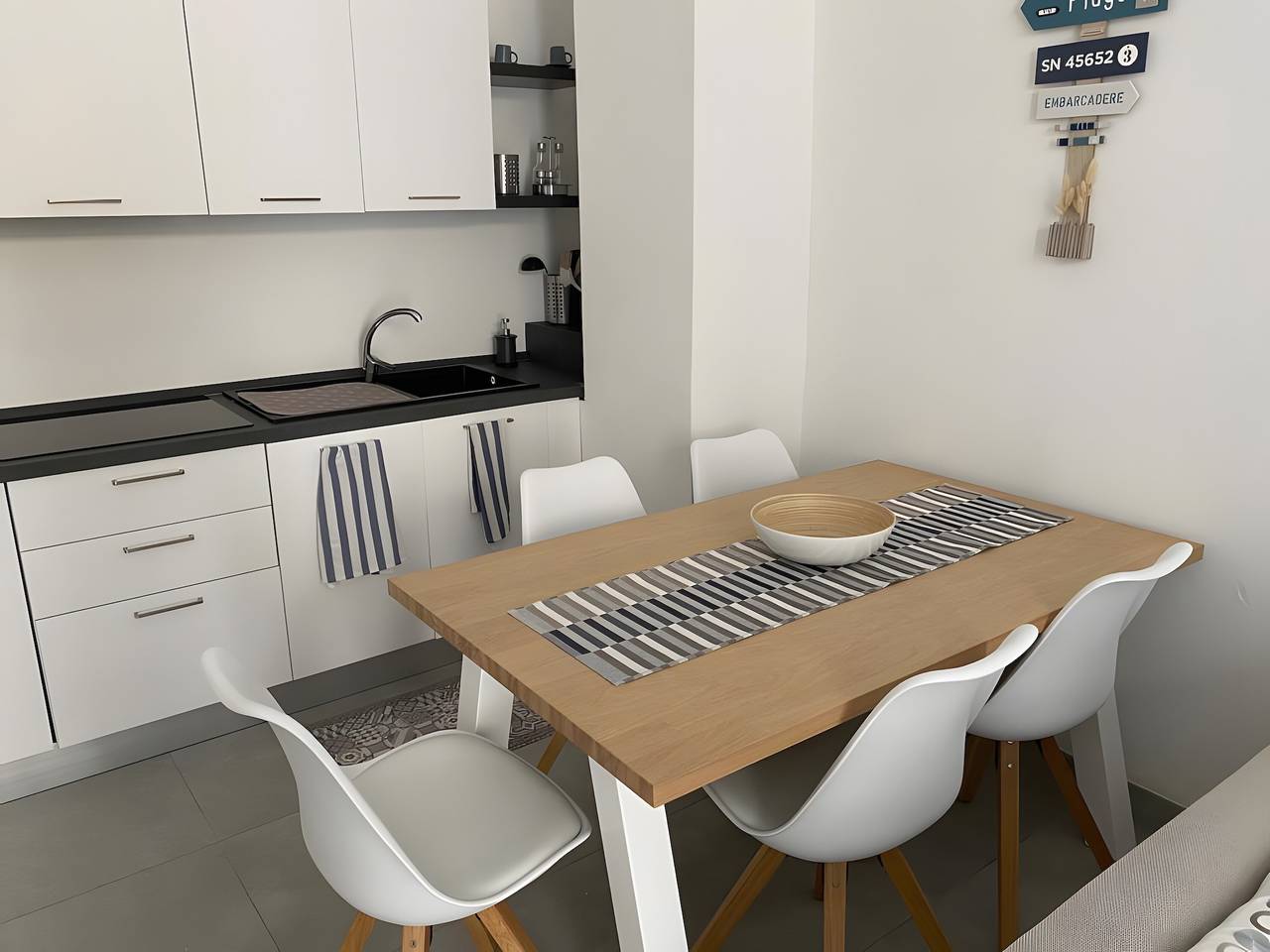 Komfortables Apartment nahe dem Meer – Marina di Carrara in Marina di Carrara, Carrara