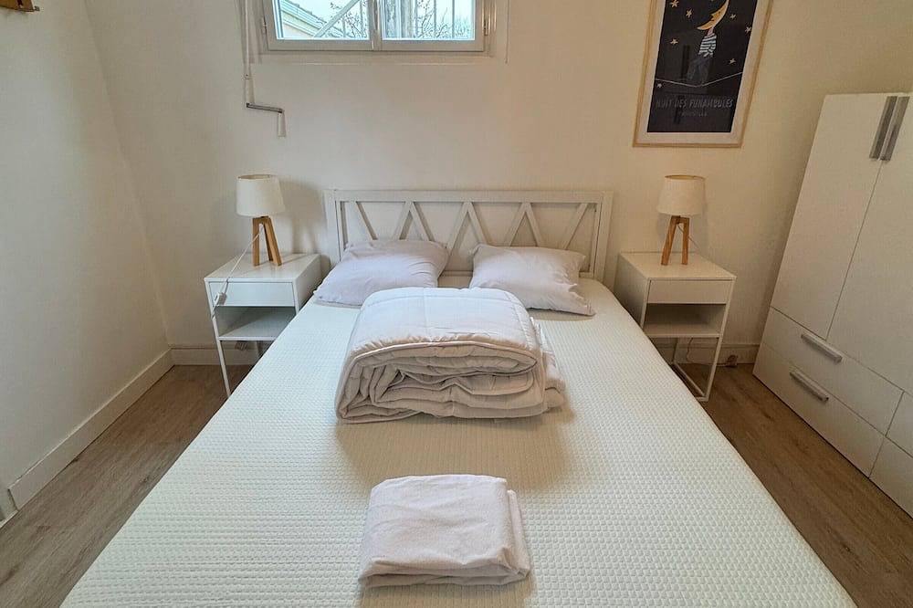 Apartamento entero, Apartamento renovado con terraza amplia y estacionamiento en Touques in Touques, Region de Lisieux