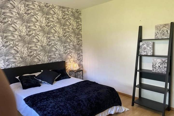 Location de vacances pour 10 personnes, avec jardin dans Sainte-Croix-du-Mont - 4