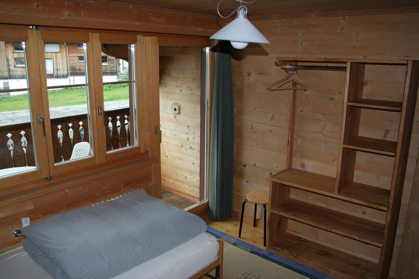 Ganze Ferienwohnung, Ferienwohnung Casa Canal 27 Cavegn, Brigels - 5.5 Zimmer Ferienwohnung für max. 6 Pers. im 1. Og in Brigels, Alpenarena