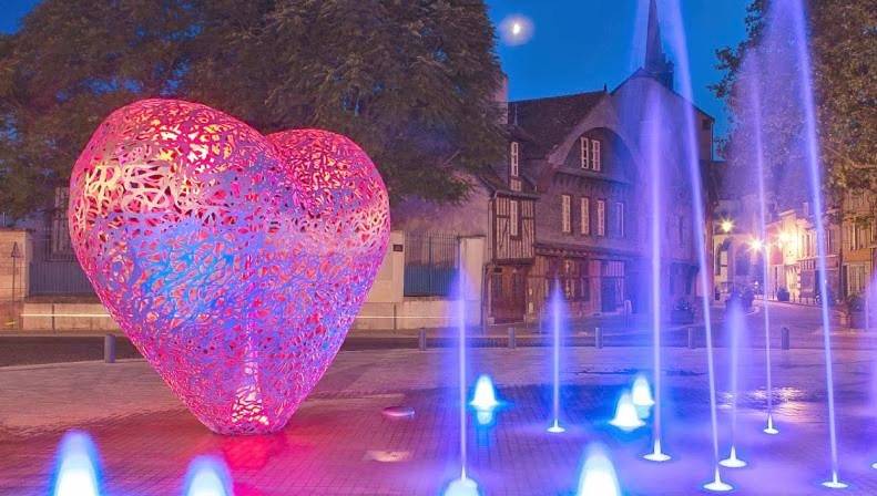 Hôtel pour 5 personnes, avec terrasse, animaux acceptés à La Chapelle-Saint-Luc - 4