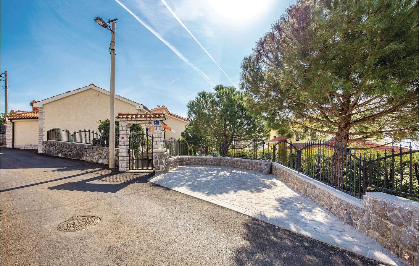 Ganze Ferienwohnung, Ferienwohnung für 6 Personen mit Terrasse in Rijeka, Primorje-Gorski Kotar