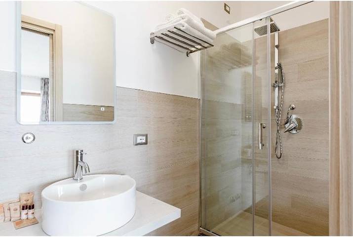 Maison d’hôte pour 4 personnes, avec vue et balcon, adapté aux familles à Vieste - 2