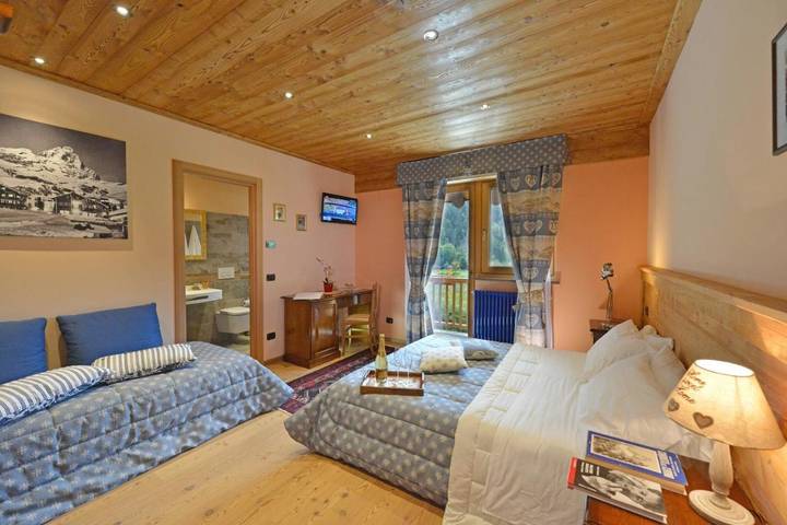 Chambre d’hôte pour 2 personnes, avec sauna ainsi que vue et jardin dans Vallée d'Aoste - 4