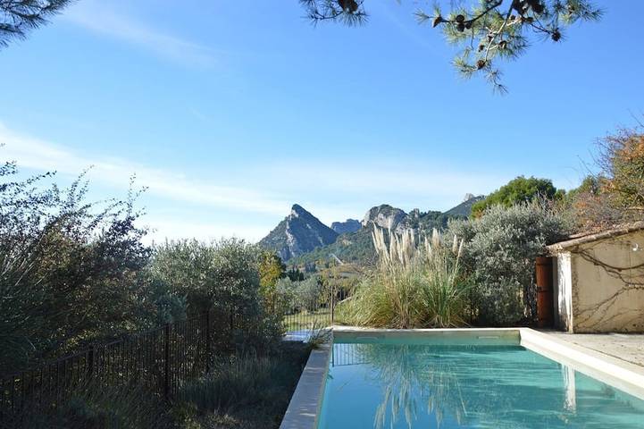 Location de vacances pour 7 personnes, avec Terrasse et Jardin à Lafare