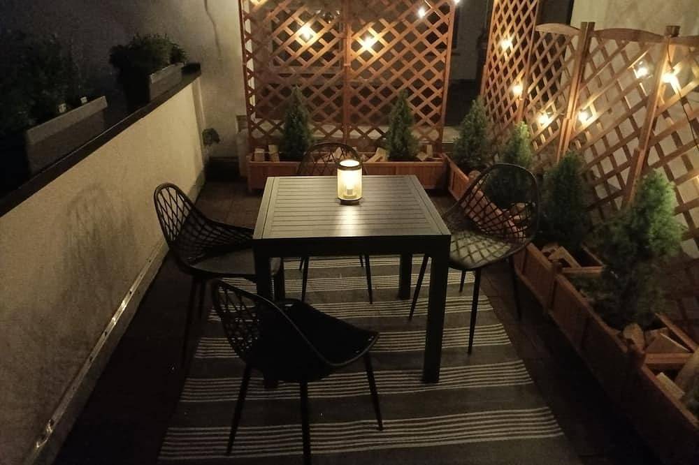 Ganze Wohnung, Altbauoase Fulda - ruhig, zentral, Terrasse, Bahnhof 400m - in Fulda, Rhön-Hessen