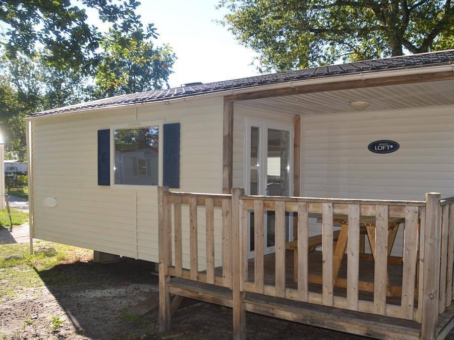 Camping Lou Payou - Mobilhome 4 personnes - D 4/6 Lodge in Lesperon, Landes