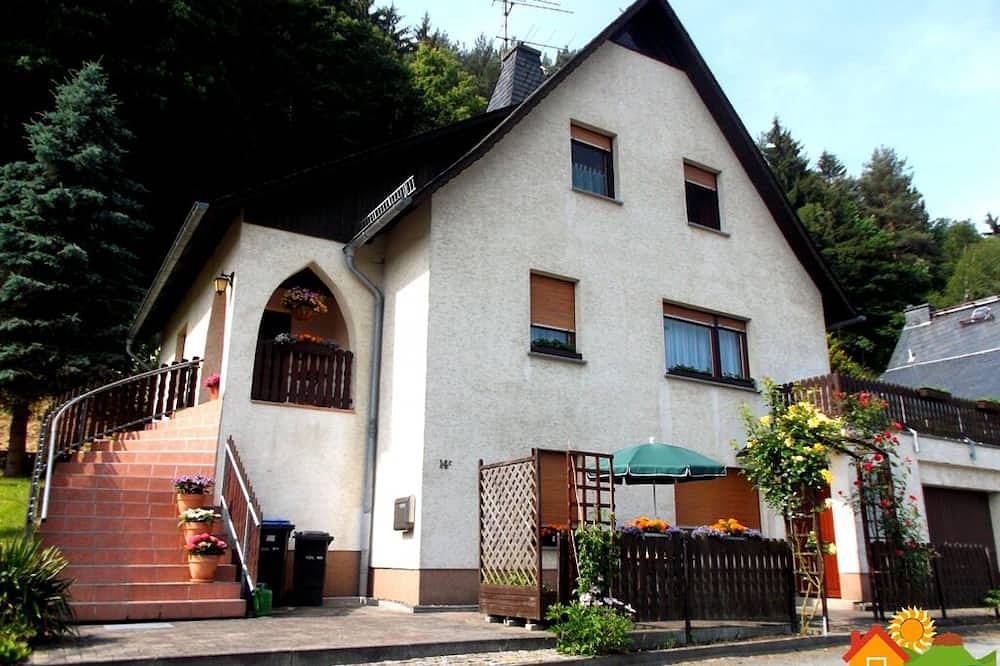 Apartamento entero, Apartamento para 4 P. en Bad Schandau desde 36 € / noche incl. Limpieza, Estacionamiento, inalámbrico in Krippen, Bad Schandau