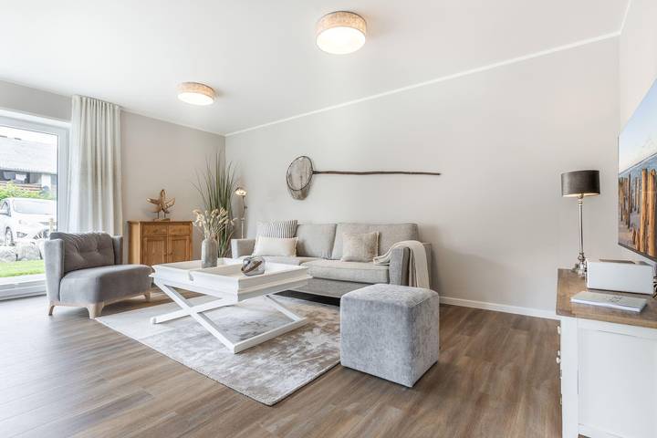 Ferienwohnung für 4 Personen, mit Terrasse und Garten in Büsumer Deichhausen - 2