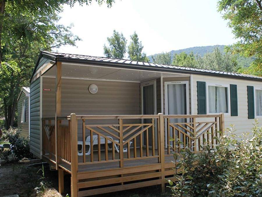 Flower Camping La Rivière - Mobilhome 4 personas - Lodgia confort 27m² (27m²) in Saint-Maime, Parque natural regional del Luberon