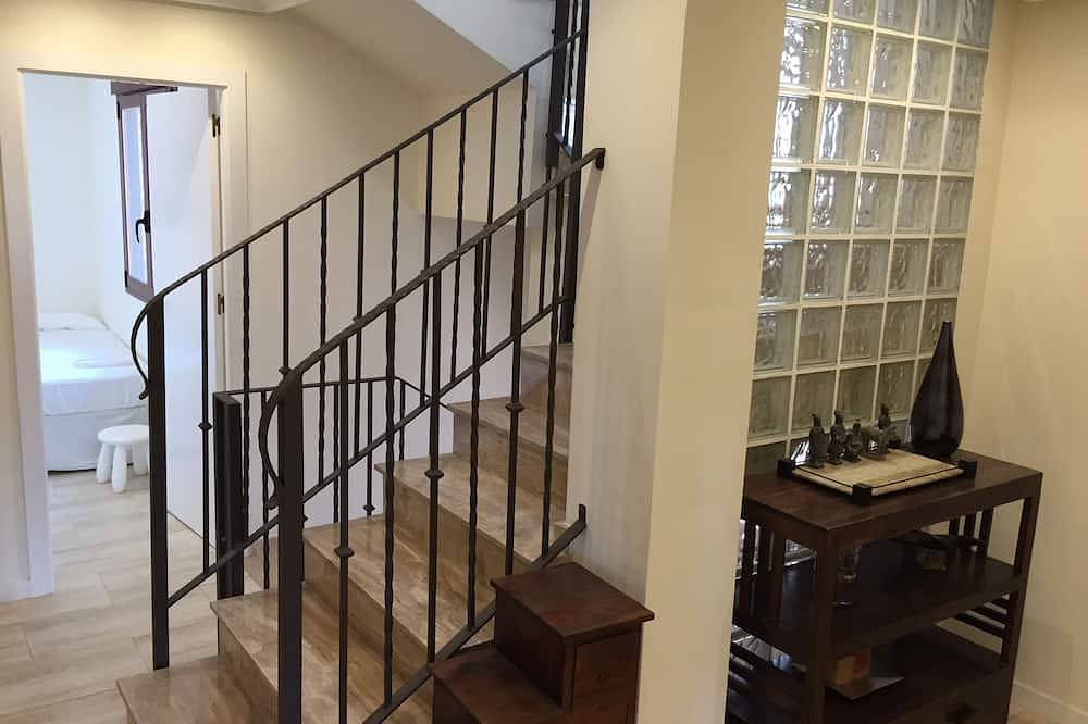 Neue Familienvilla mit privatem solarbeheiztem Pool in Los Balcones, Torrevieja