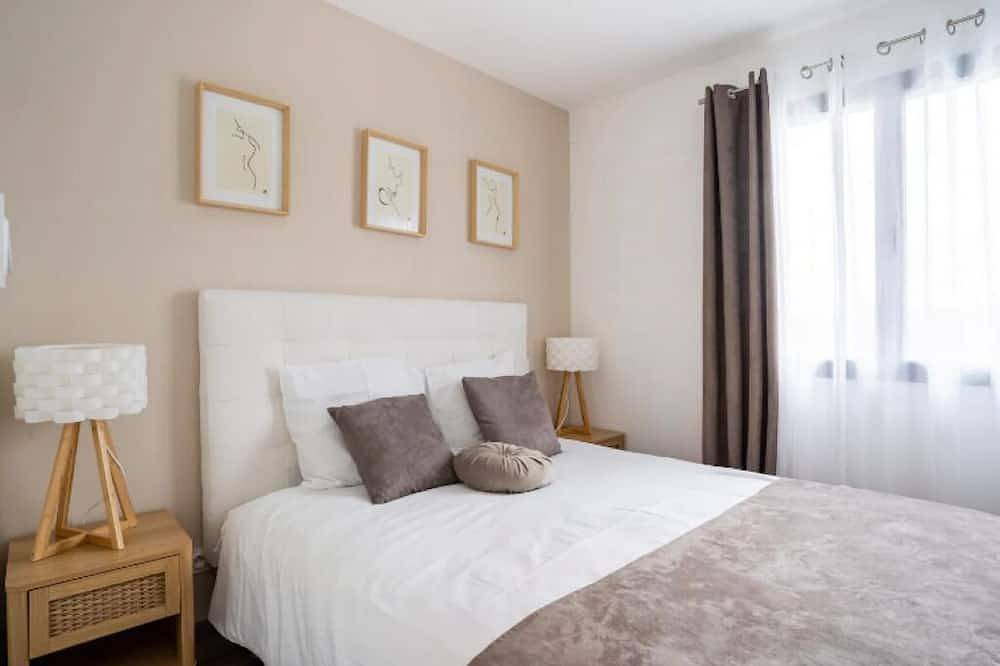 Superb new villa with 6-seater spa in Montans, Albi region