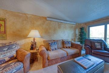 Vacation Apartment for 5 Guests in Fraser, Arapaho National Forest, Picture 2