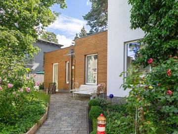 Ferienhaus für 9 Personen, mit Garten in Lubmin