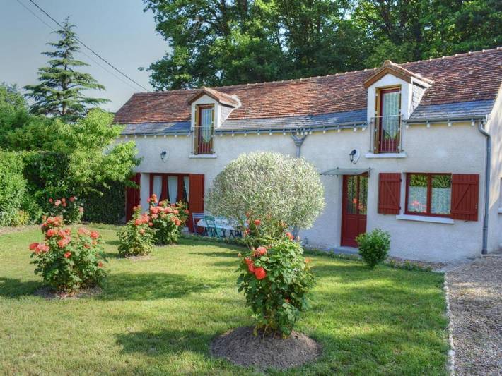 Location de vacances pour 5 personnes, avec terrasse et jardin à Véretz - 3